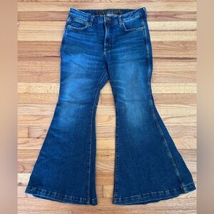 Wrangler trumpet flare jeans